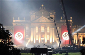 《变形金刚5》新片场照惹争议 丘吉尔故居变纳粹大本营