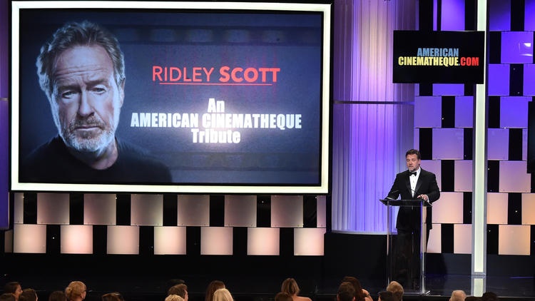 雷德利·斯科特获美国电影艺术奖 马特·达蒙为其颁奖(图3)